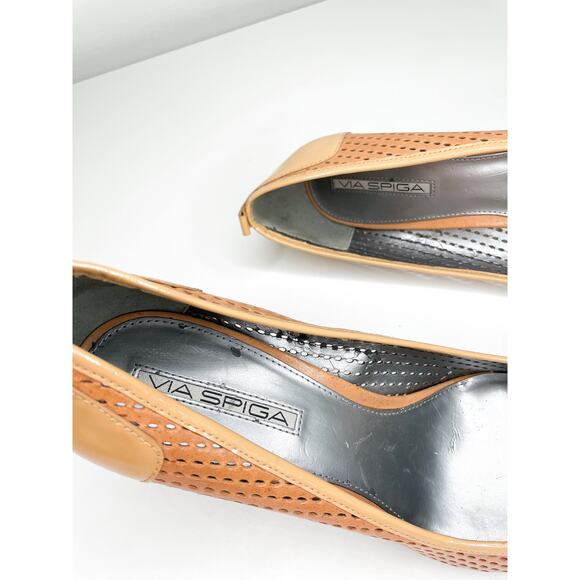 Via Spiga Leather Square Toe Heels Size 10 Retro 70s Lasercut Pumps - Picture 8 of 9